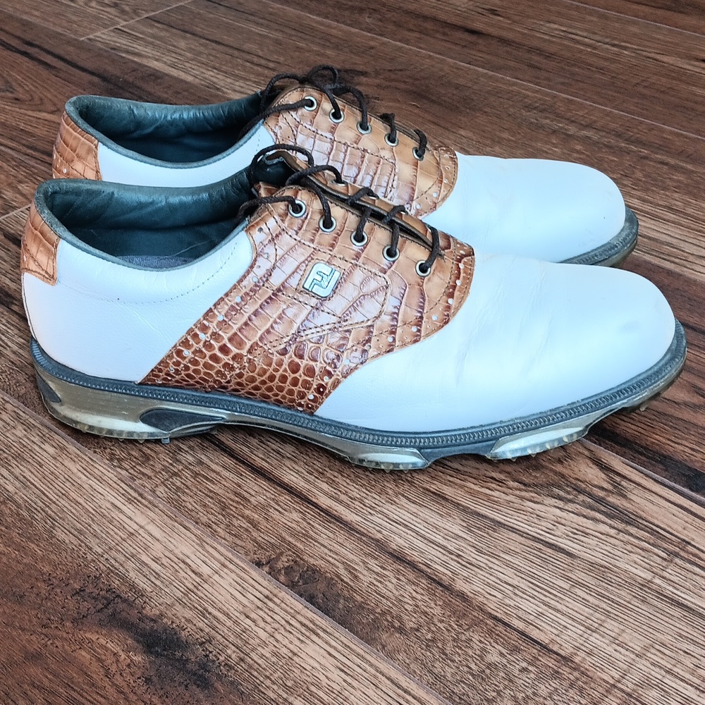 Men's Foot joy golf shoes size 11